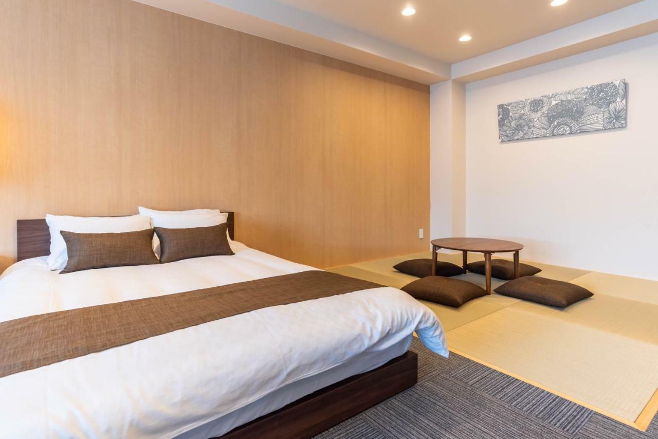 Bijou Suites Ai Osaka Bagian luar foto