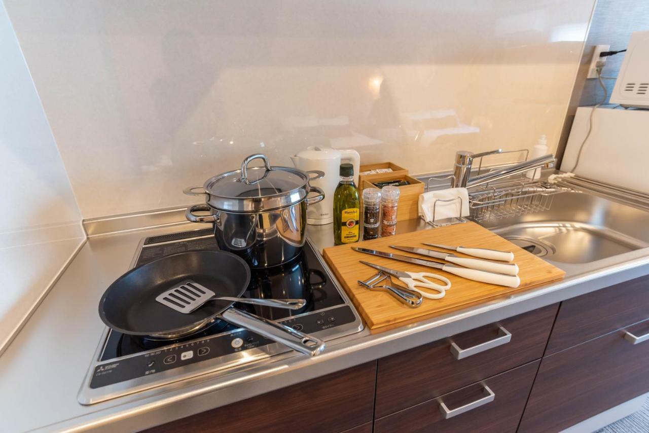 Bijou Suites Ai Osaka Bagian luar foto